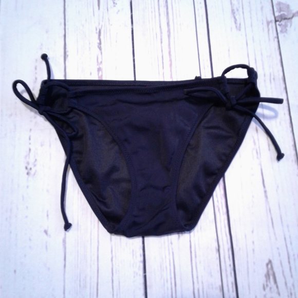 Victoria's Secret Black Two Piece Bikini Set - Picture 6 of 7
